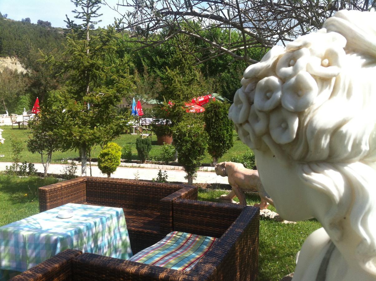 Resort Teater Kame Ibe Exterior photo